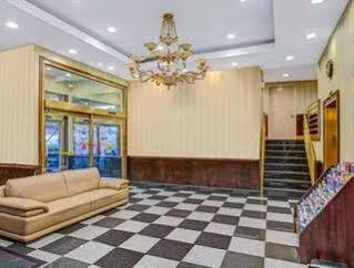 Hillcrest Hotel Near Jfk Airtrain New York Exterior photo